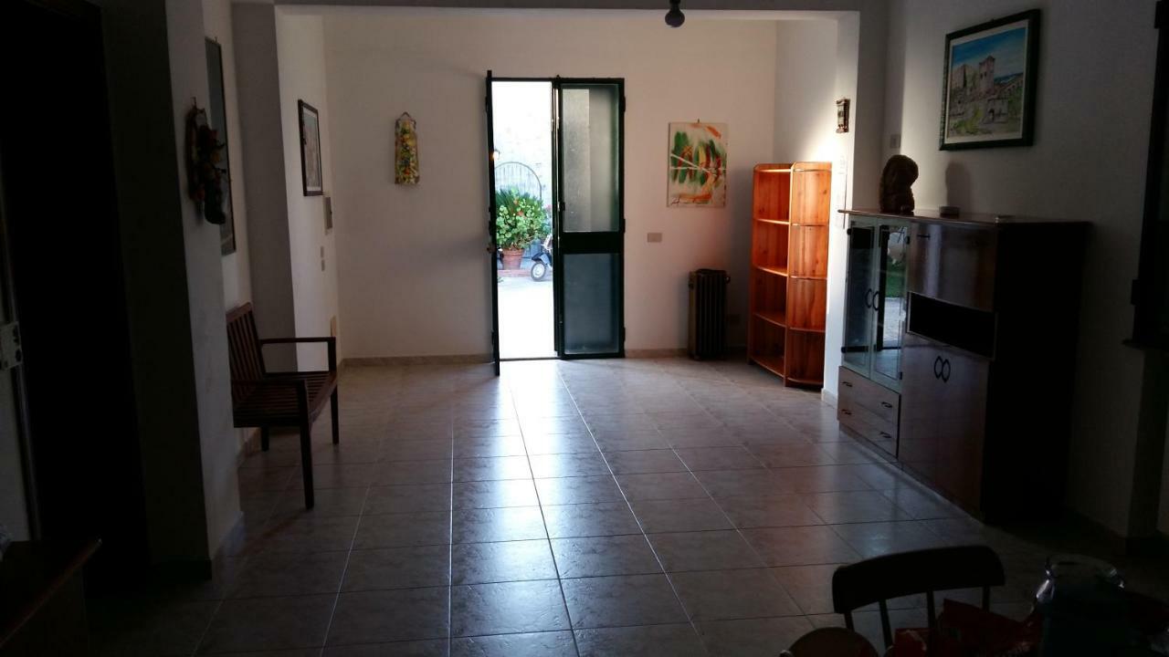 La Casa Tra I Limoni Di Rosmarino Park It083O84B59Cp6Px5J Villa Sant'Agata di Militello Eksteriør billede